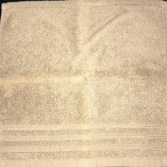 Hotel Collection Microcotton Tan Wash Cloth - Picture 2 of 4